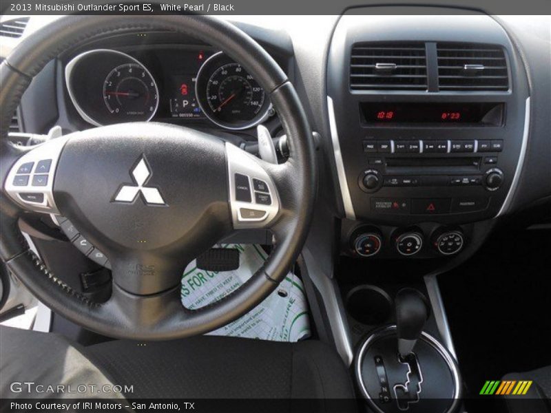White Pearl / Black 2013 Mitsubishi Outlander Sport ES