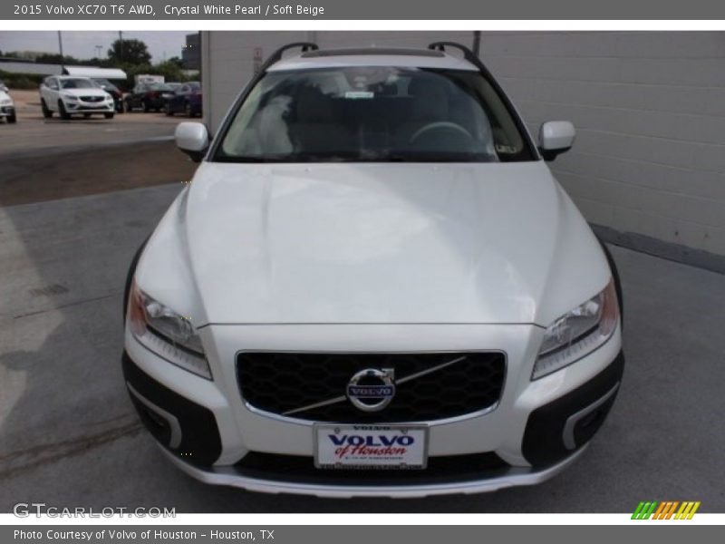 Crystal White Pearl / Soft Beige 2015 Volvo XC70 T6 AWD
