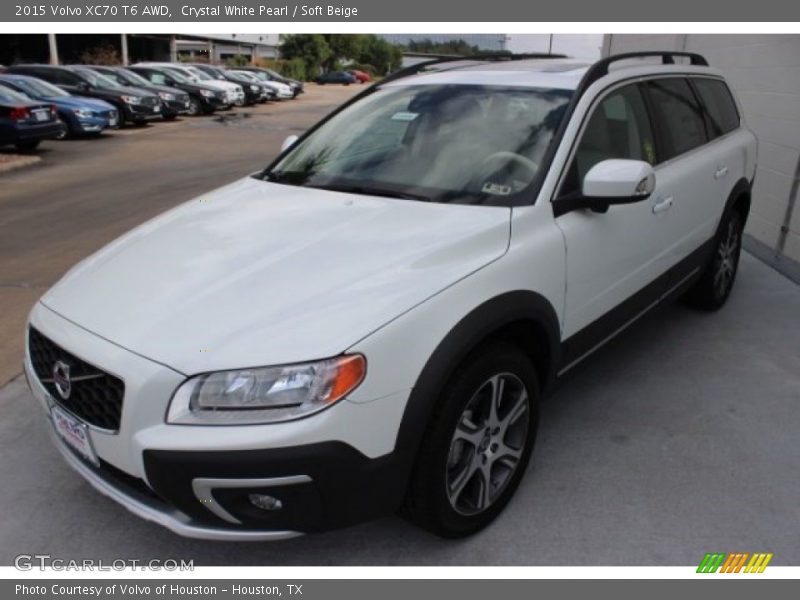 Crystal White Pearl / Soft Beige 2015 Volvo XC70 T6 AWD