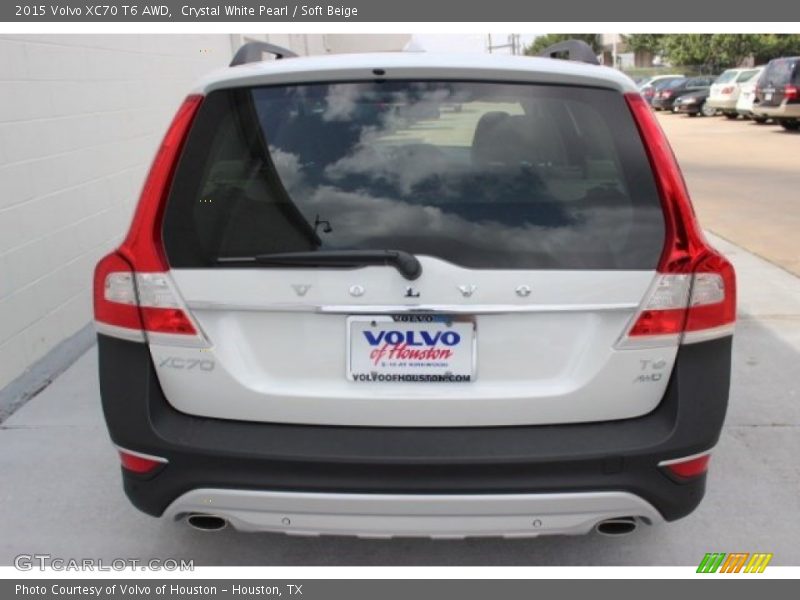 Crystal White Pearl / Soft Beige 2015 Volvo XC70 T6 AWD