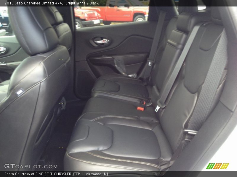 Bright White / Black 2015 Jeep Cherokee Limited 4x4