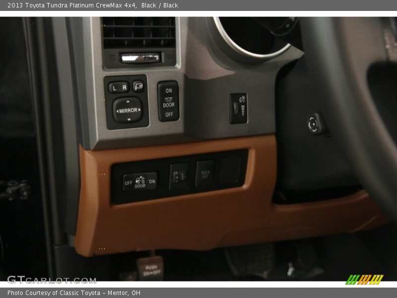 Black / Black 2013 Toyota Tundra Platinum CrewMax 4x4