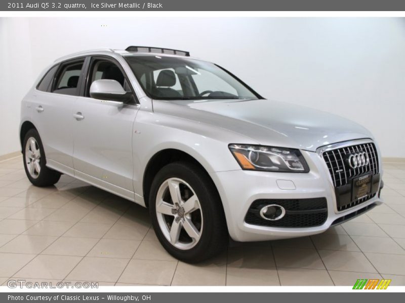 Ice Silver Metallic / Black 2011 Audi Q5 3.2 quattro