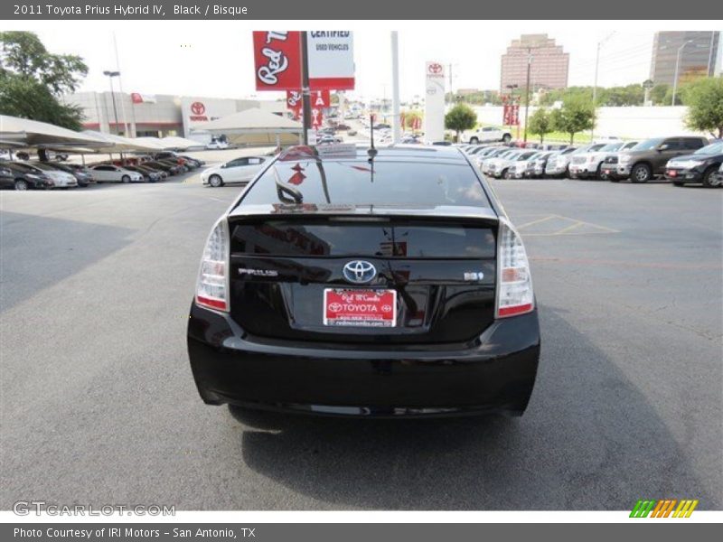 Black / Bisque 2011 Toyota Prius Hybrid IV