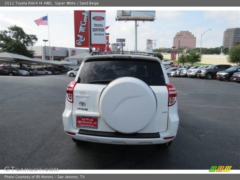 Super White / Sand Beige 2011 Toyota RAV4 I4 4WD