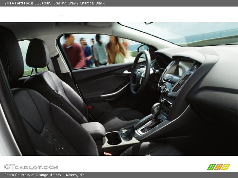 Sterling Gray / Charcoal Black 2014 Ford Focus SE Sedan