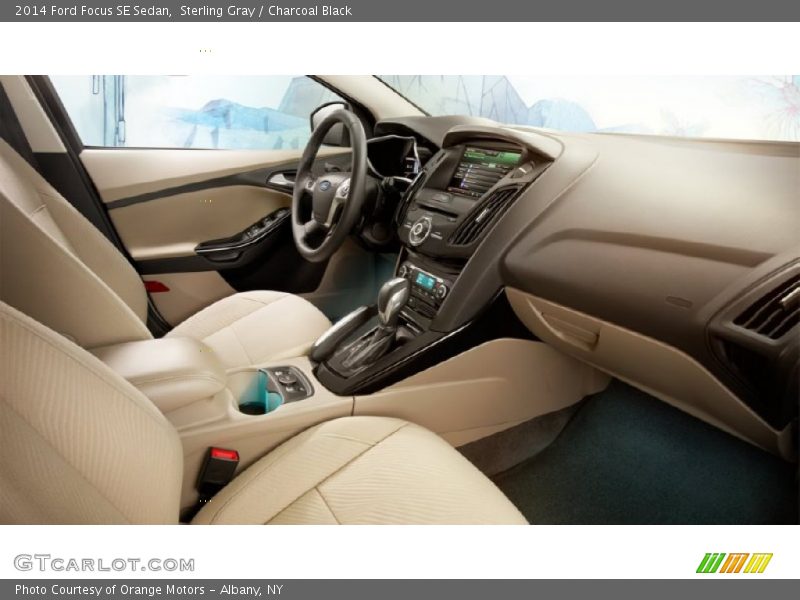 Sterling Gray / Charcoal Black 2014 Ford Focus SE Sedan