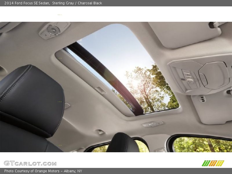 Sterling Gray / Charcoal Black 2014 Ford Focus SE Sedan