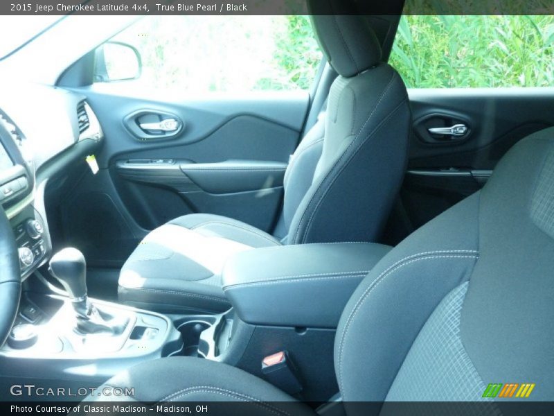 True Blue Pearl / Black 2015 Jeep Cherokee Latitude 4x4