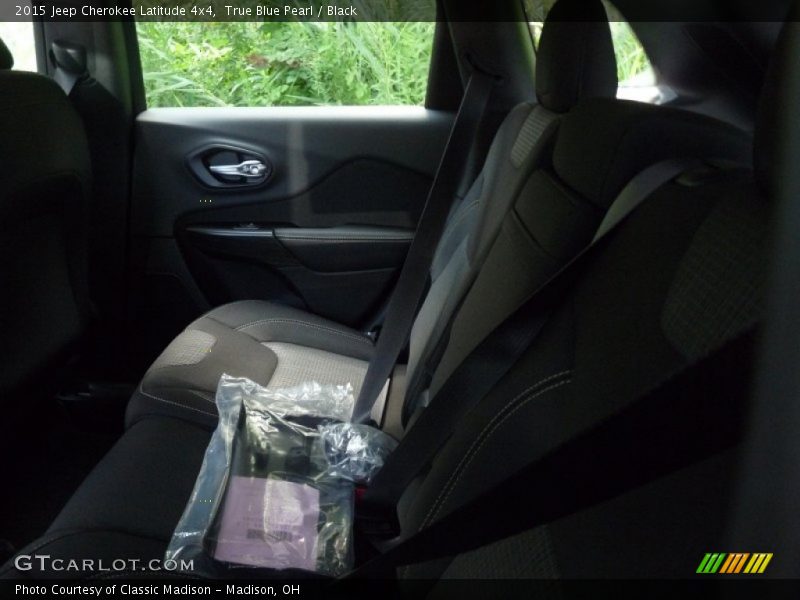 True Blue Pearl / Black 2015 Jeep Cherokee Latitude 4x4