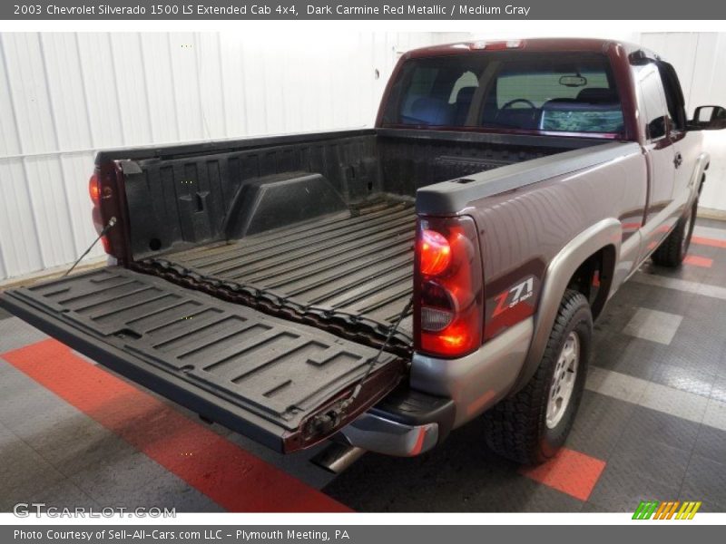 Dark Carmine Red Metallic / Medium Gray 2003 Chevrolet Silverado 1500 LS Extended Cab 4x4