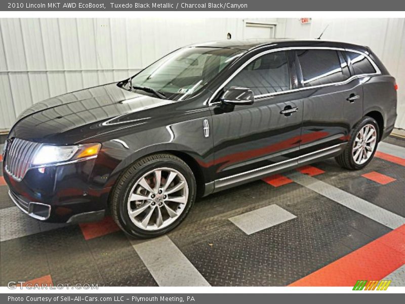 Tuxedo Black Metallic / Charcoal Black/Canyon 2010 Lincoln MKT AWD EcoBoost