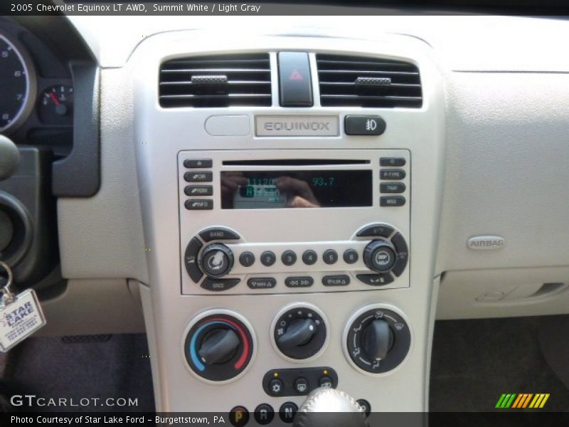 Summit White / Light Gray 2005 Chevrolet Equinox LT AWD