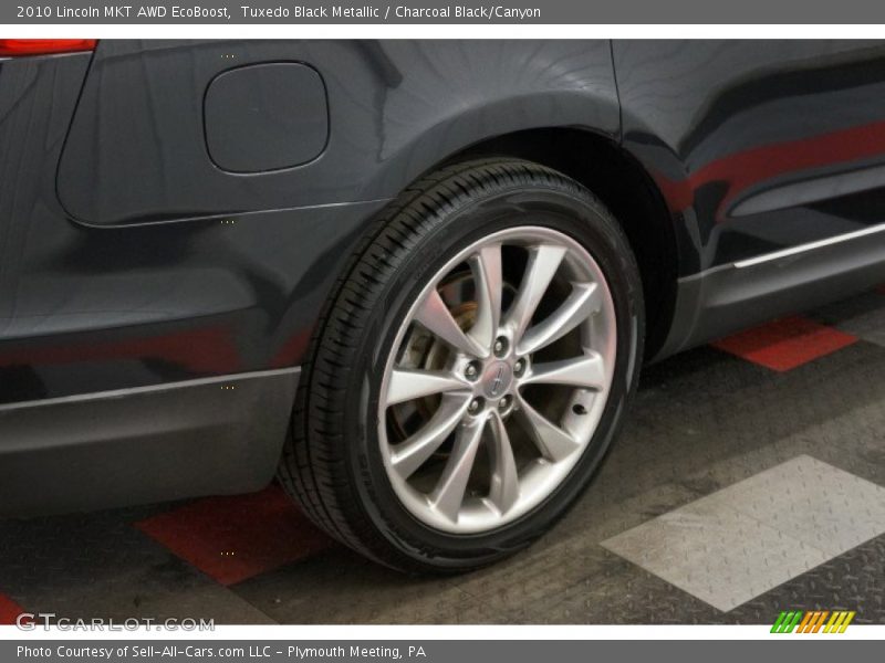 Tuxedo Black Metallic / Charcoal Black/Canyon 2010 Lincoln MKT AWD EcoBoost