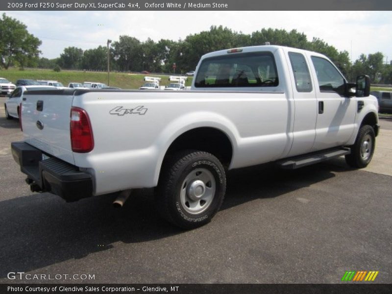 Oxford White / Medium Stone 2009 Ford F250 Super Duty XL SuperCab 4x4