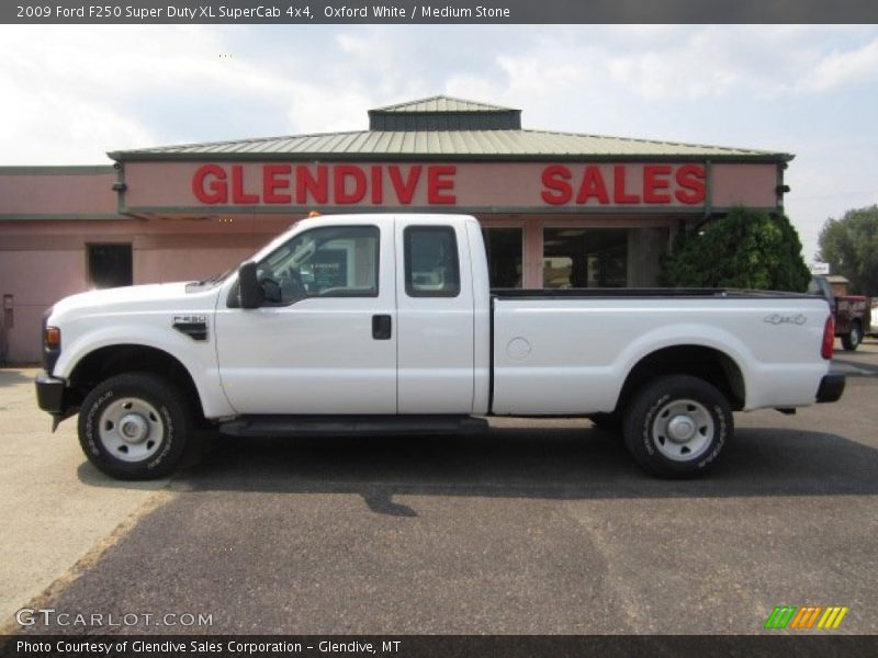 Oxford White / Medium Stone 2009 Ford F250 Super Duty XL SuperCab 4x4