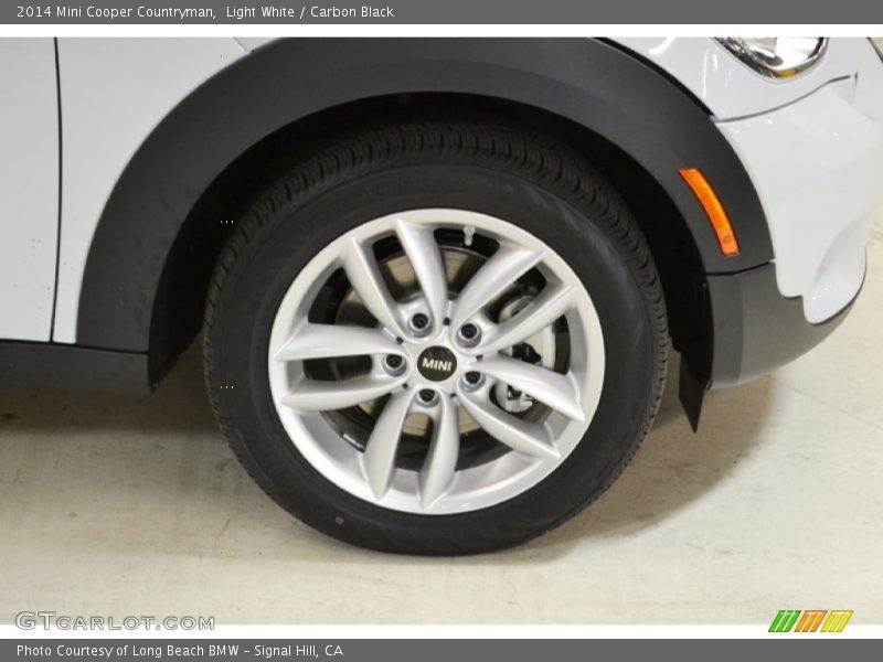 Light White / Carbon Black 2014 Mini Cooper Countryman