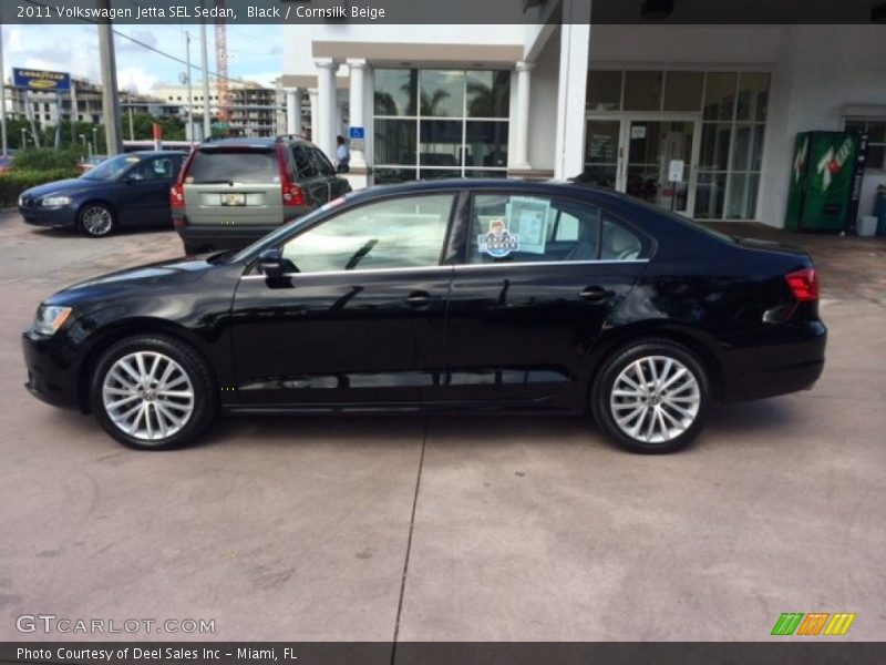 Black / Cornsilk Beige 2011 Volkswagen Jetta SEL Sedan