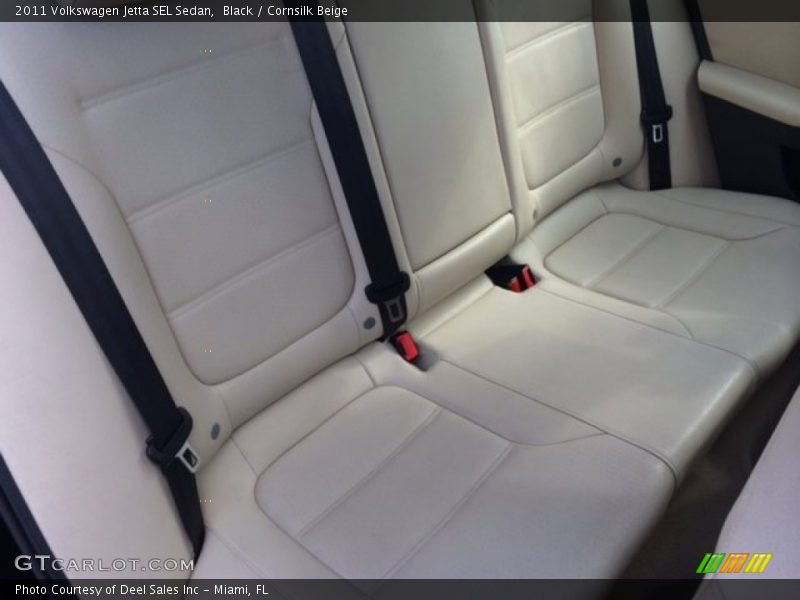 Black / Cornsilk Beige 2011 Volkswagen Jetta SEL Sedan