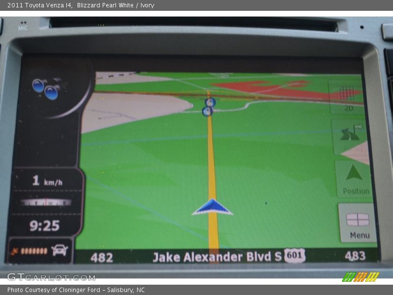 Blizzard Pearl White / Ivory 2011 Toyota Venza I4