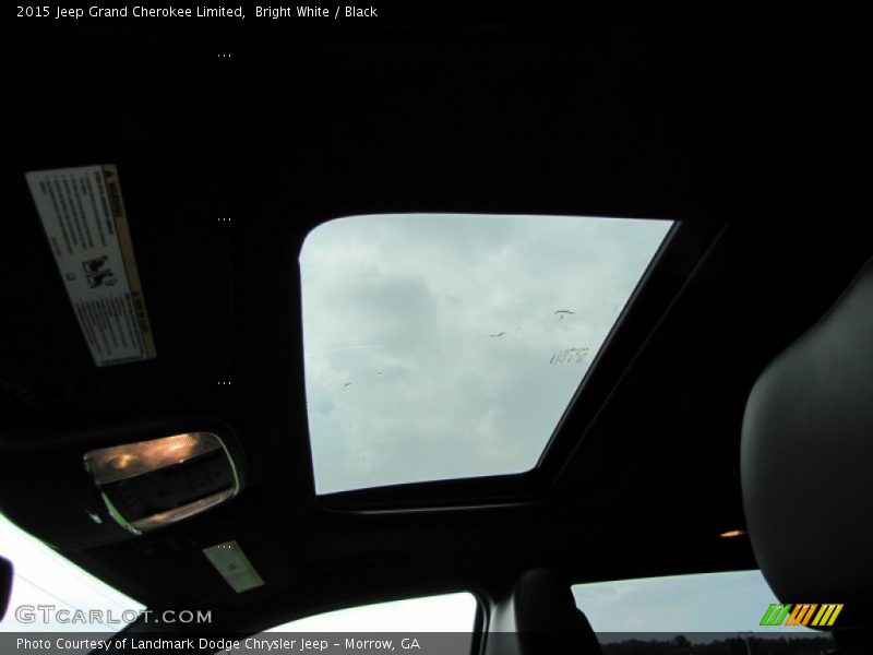 Bright White / Black 2015 Jeep Grand Cherokee Limited