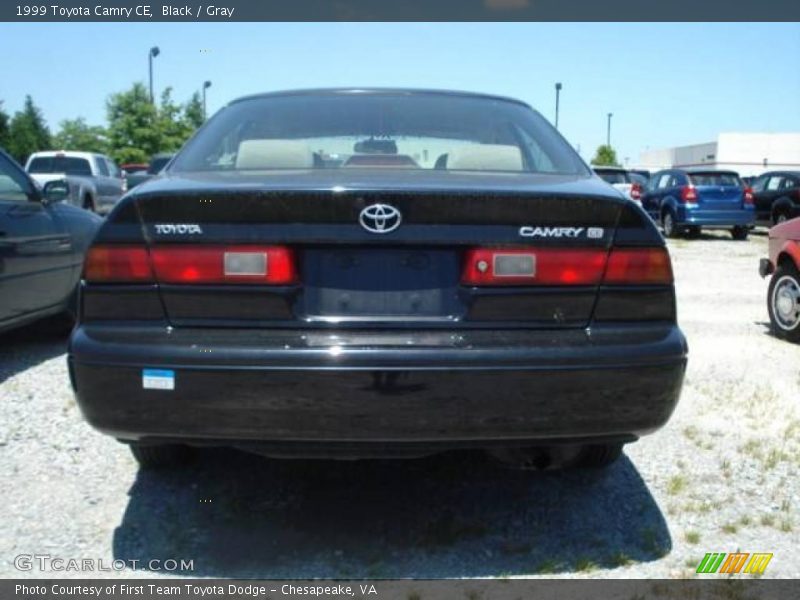 Black / Gray 1999 Toyota Camry CE