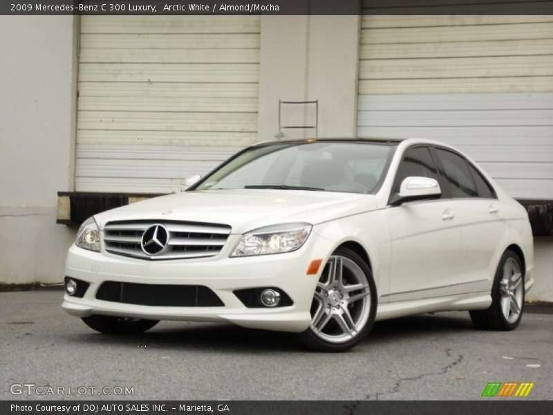 Arctic White / Almond/Mocha 2009 Mercedes-Benz C 300 Luxury