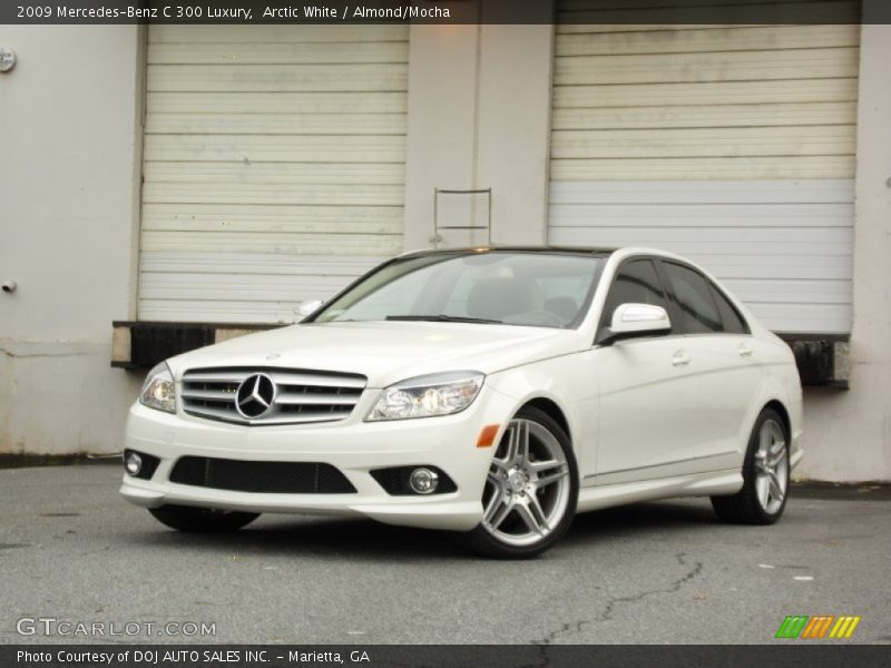 Arctic White / Almond/Mocha 2009 Mercedes-Benz C 300 Luxury