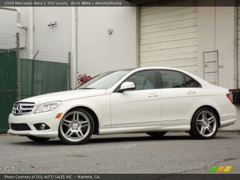 Arctic White / Almond/Mocha 2009 Mercedes-Benz C 300 Luxury