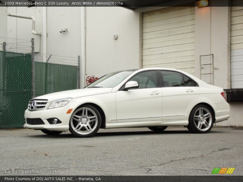 Arctic White / Almond/Mocha 2009 Mercedes-Benz C 300 Luxury