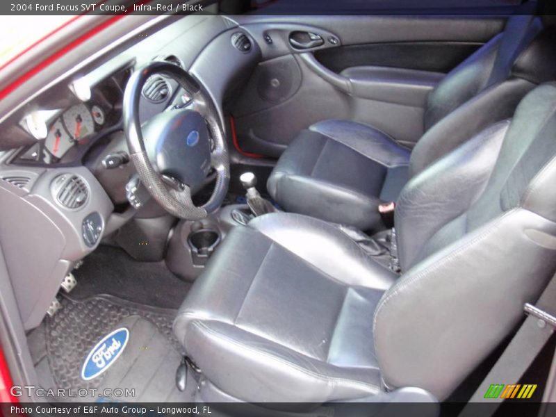 Infra-Red / Black 2004 Ford Focus SVT Coupe