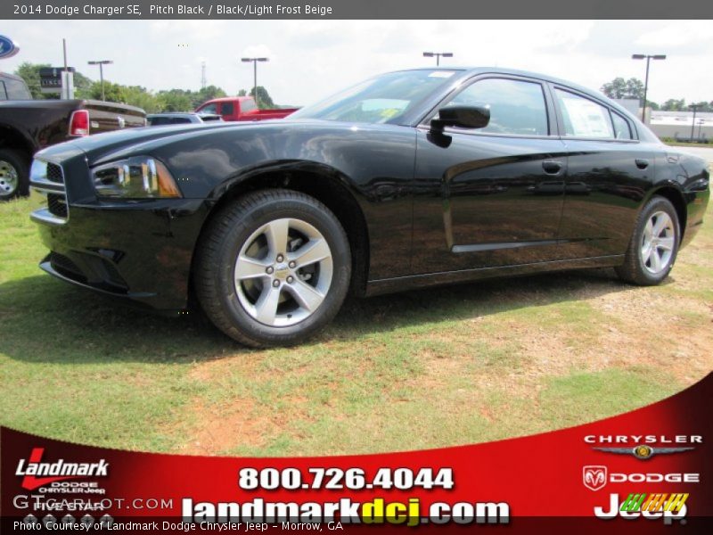 Pitch Black / Black/Light Frost Beige 2014 Dodge Charger SE