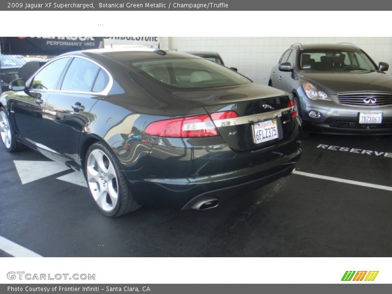 Botanical Green Metallic / Champagne/Truffle 2009 Jaguar XF Supercharged