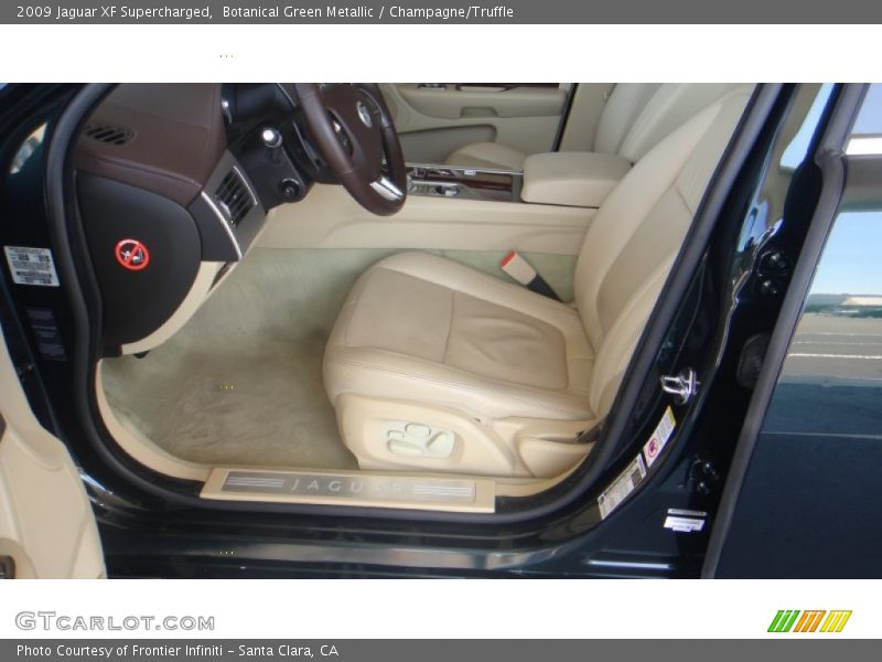 Botanical Green Metallic / Champagne/Truffle 2009 Jaguar XF Supercharged