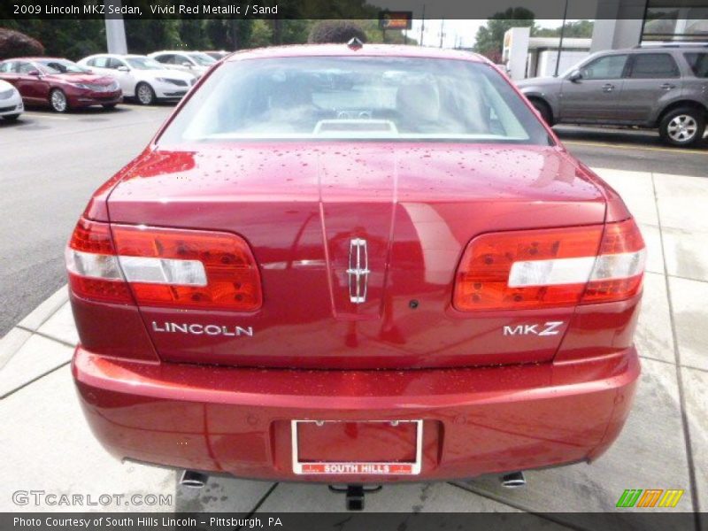 Vivid Red Metallic / Sand 2009 Lincoln MKZ Sedan