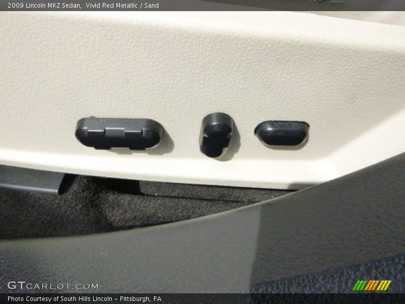 Vivid Red Metallic / Sand 2009 Lincoln MKZ Sedan