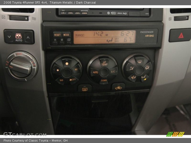 Controls of 2008 4Runner SR5 4x4