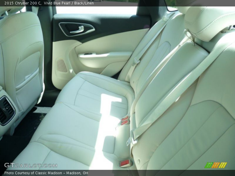 Vivid Blue Pearl / Black/Linen 2015 Chrysler 200 C