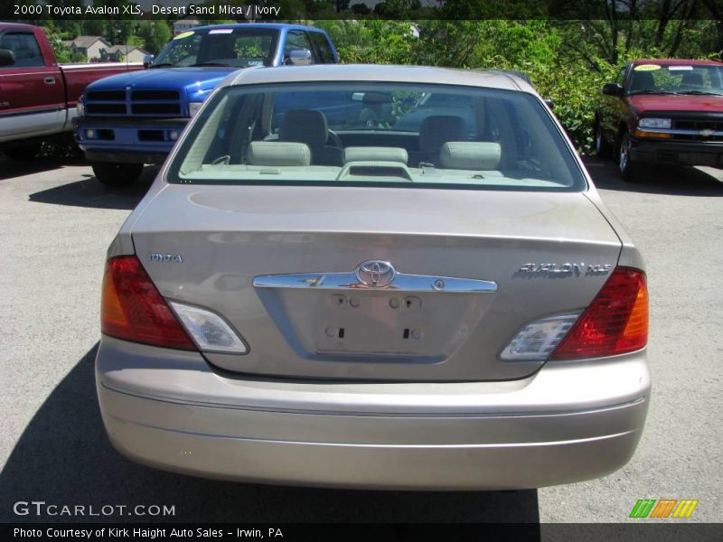 Desert Sand Mica / Ivory 2000 Toyota Avalon XLS