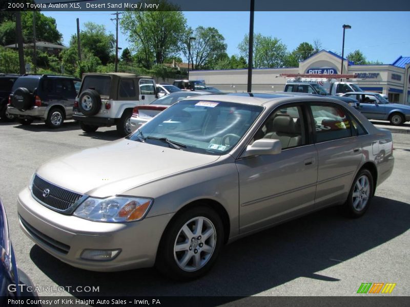 Desert Sand Mica / Ivory 2000 Toyota Avalon XLS