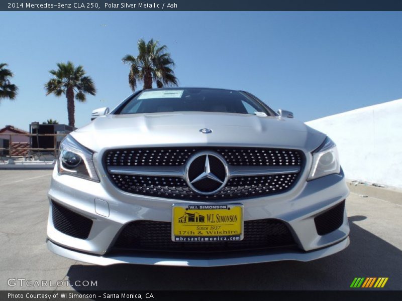 Polar Silver Metallic / Ash 2014 Mercedes-Benz CLA 250