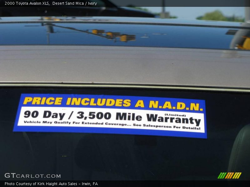 Desert Sand Mica / Ivory 2000 Toyota Avalon XLS