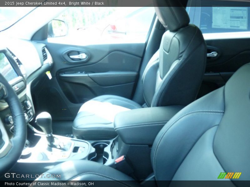 Bright White / Black 2015 Jeep Cherokee Limited 4x4