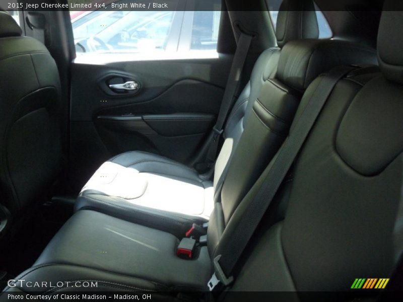 Bright White / Black 2015 Jeep Cherokee Limited 4x4