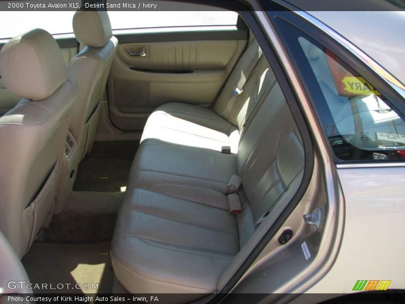Desert Sand Mica / Ivory 2000 Toyota Avalon XLS