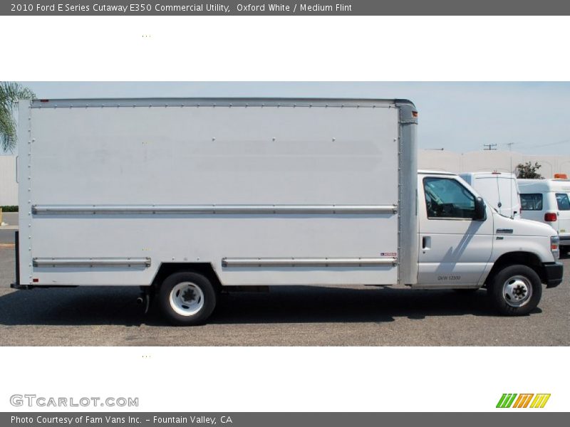 Oxford White / Medium Flint 2010 Ford E Series Cutaway E350 Commercial Utility