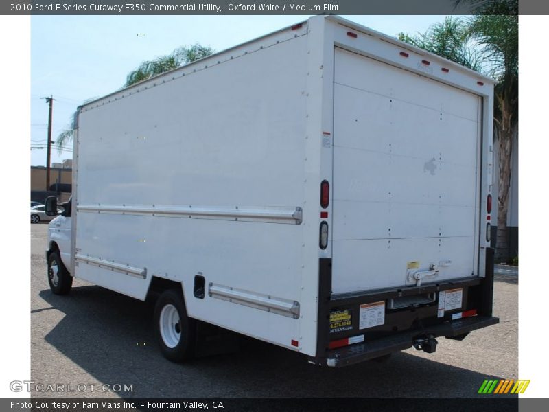 Oxford White / Medium Flint 2010 Ford E Series Cutaway E350 Commercial Utility