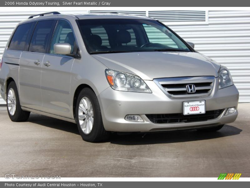 Silver Pearl Metallic / Gray 2006 Honda Odyssey Touring