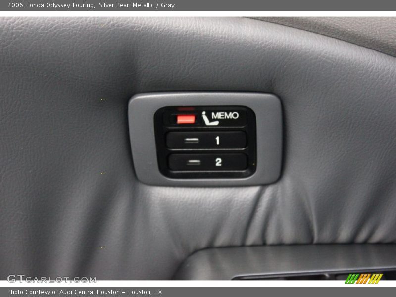 Silver Pearl Metallic / Gray 2006 Honda Odyssey Touring