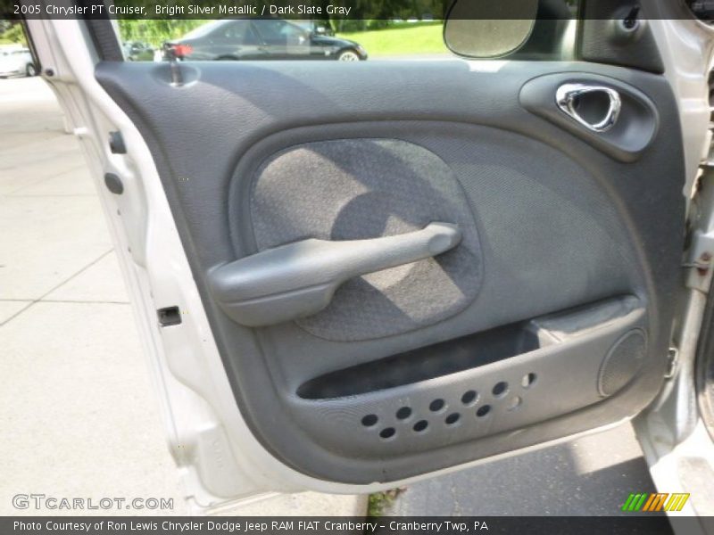 Bright Silver Metallic / Dark Slate Gray 2005 Chrysler PT Cruiser